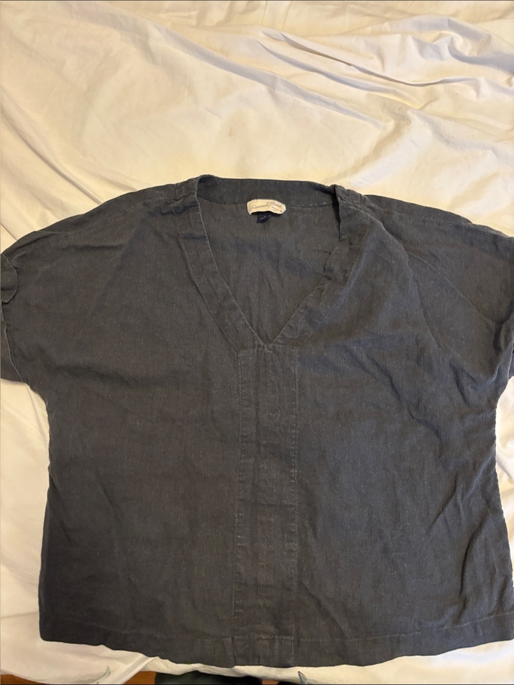 Universal Thread Men's Short Sleeve Button-Down Shirt - Dark Blue